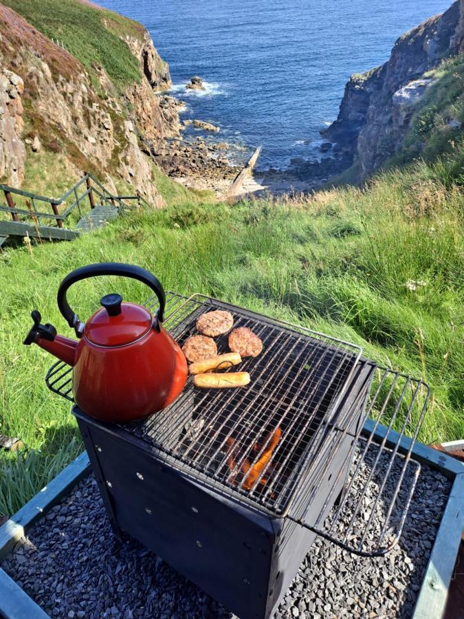 Salmon Landings Hotel Strathy Point Екстериор снимка