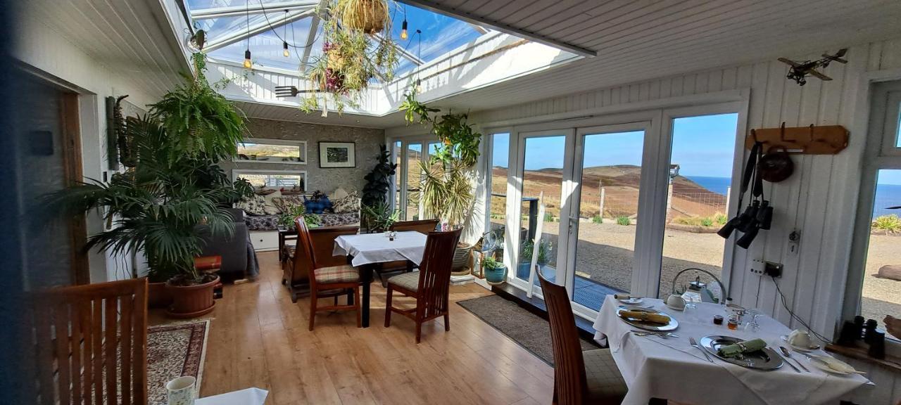 Salmon Landings Hotel Strathy Point Екстериор снимка